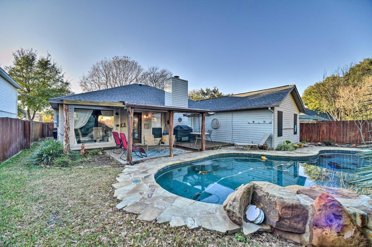 Peaceful San Antonio Oasis With Private Pool And Grill Exterior foto