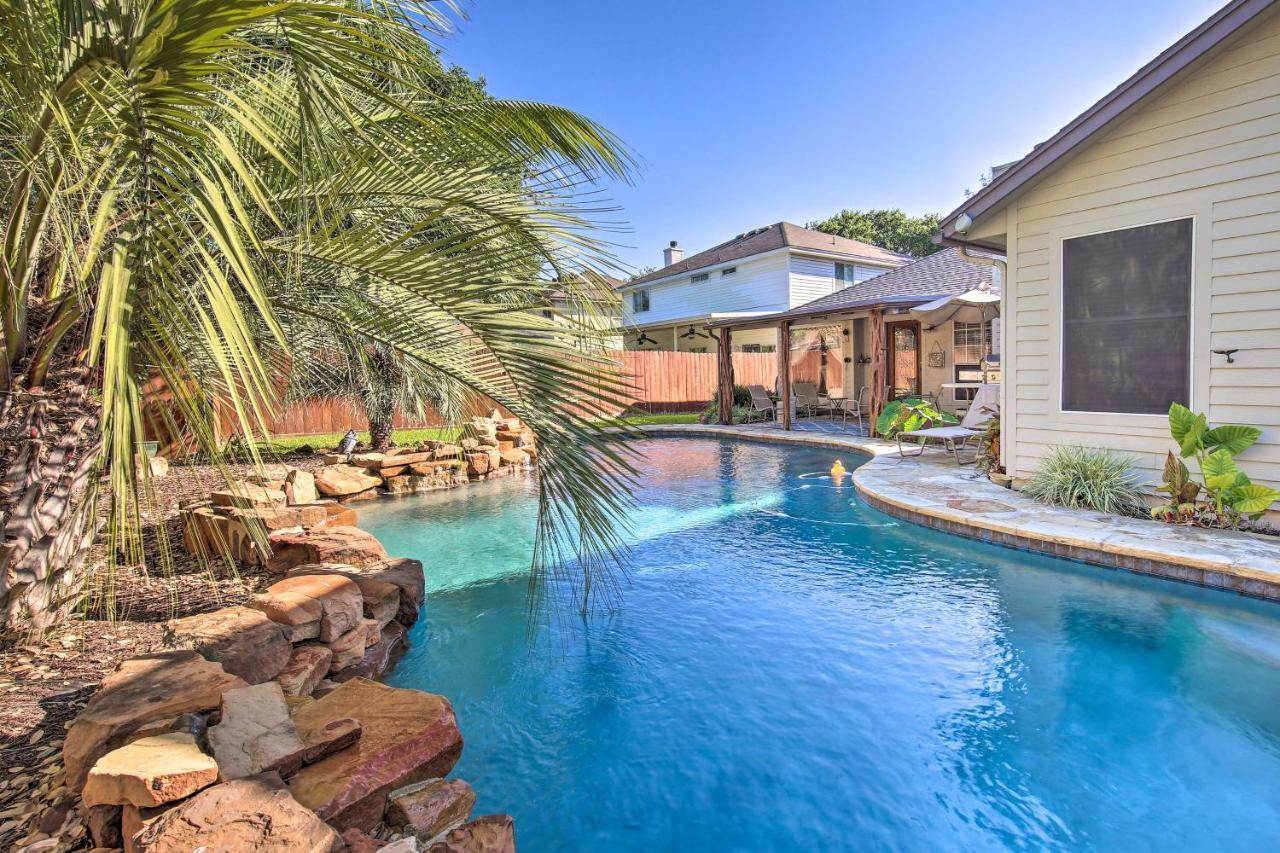 Peaceful San Antonio Oasis With Private Pool And Grill Exterior foto